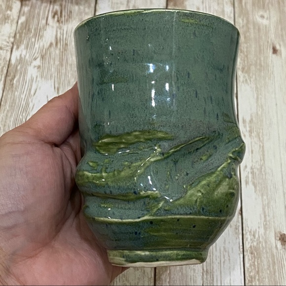 Signed Pottery Glazed Japanese Tea Cup - Picture 5 of 11